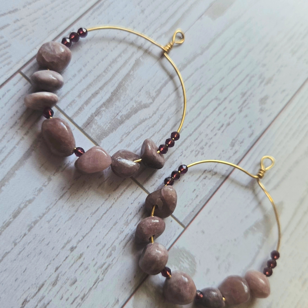 Chic Gold and Purple Beaded Hoop Earrings